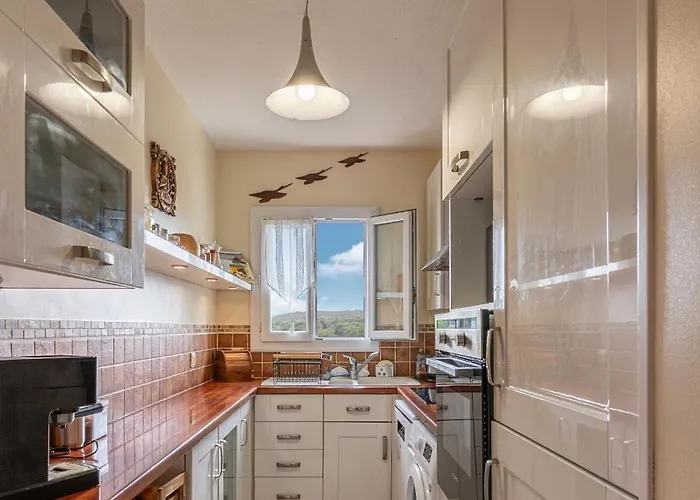 L'ecrin Des Collines Calme Et Panorama Ensoleille Appartement *