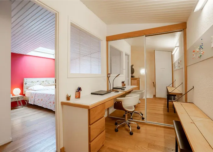 Duplex Calme Avec Balcon Et Vue Panoramique
